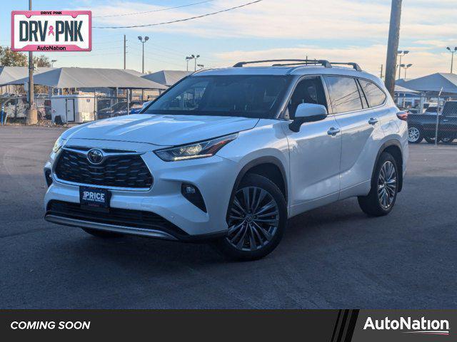 used 2019 Toyota Highlander car, priced at $27,092