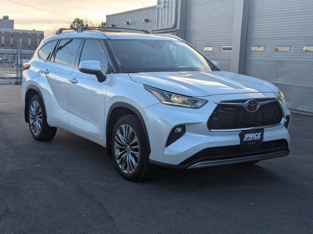 used 2019 Toyota Highlander car, priced at $27,092