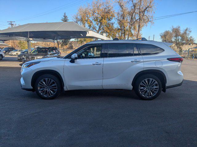 used 2019 Toyota Highlander car, priced at $27,092