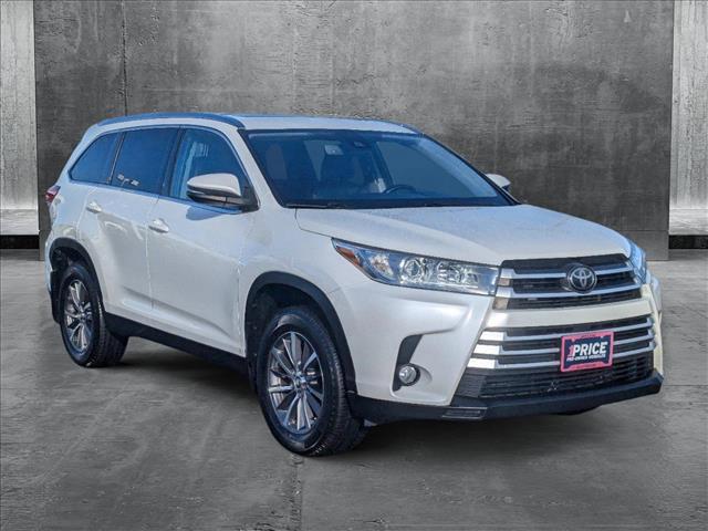 used 2019 Toyota Highlander car, priced at $25,999