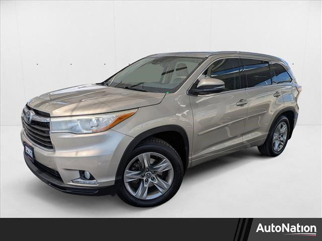used 2016 Toyota Highlander car, priced at $13,499