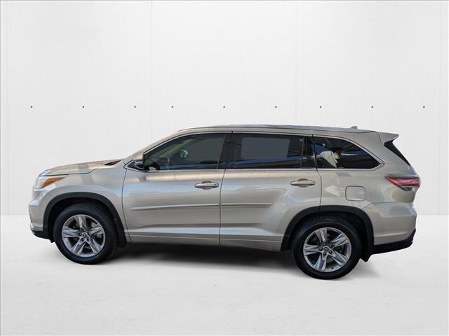 used 2016 Toyota Highlander car, priced at $13,499