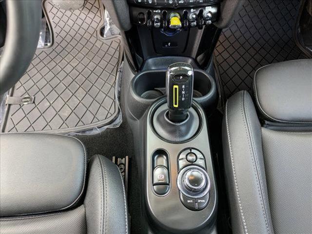 used 2024 MINI Hardtop car, priced at $22,999