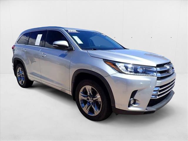 used 2019 Toyota Highlander Hybrid car, priced at $27,499
