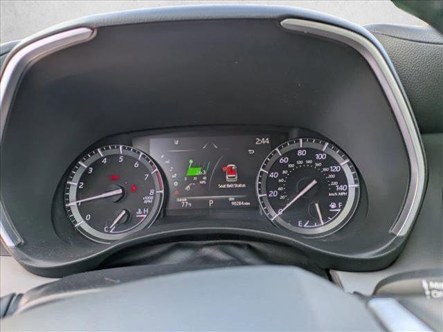 used 2021 Toyota Highlander car, priced at $25,999