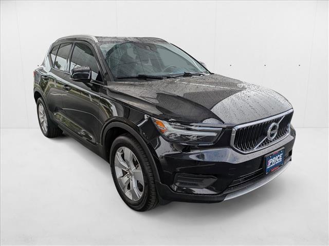 used 2022 Volvo XC40 car, priced at $18,249