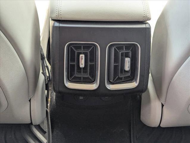 used 2022 Kia Sorento Hybrid car, priced at $26,999