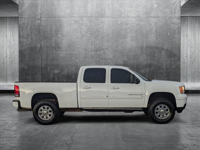 used 2014 GMC Sierra 2500 car, priced at $28,999