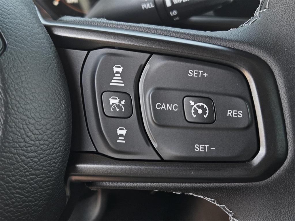 new 2025 Jeep Gladiator car, priced at $47,080