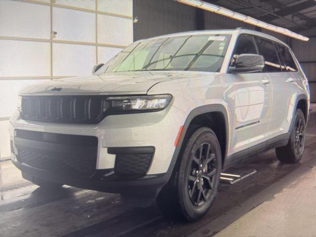 used 2024 Jeep Grand Cherokee L car, priced at $30,990