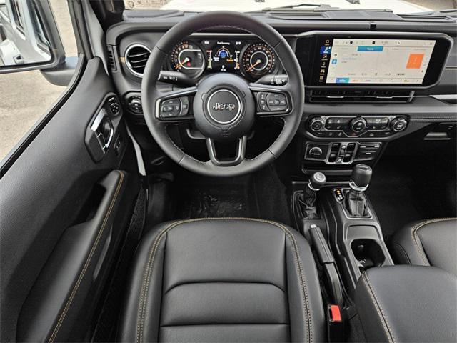 new 2025 Jeep Gladiator car, priced at $40,990
