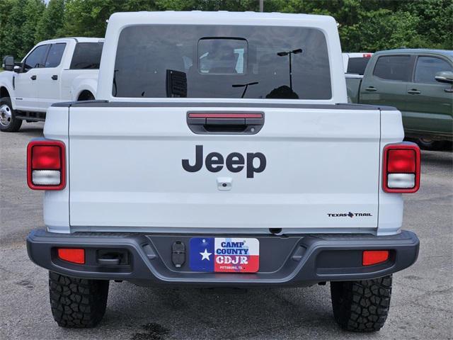new 2025 Jeep Gladiator car, priced at $40,990