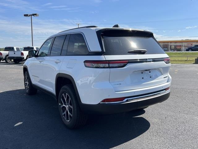 new 2023 Jeep Grand Cherokee car, priced at $45,499