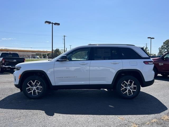 new 2023 Jeep Grand Cherokee car, priced at $45,499