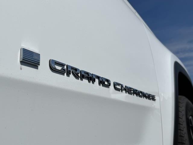 new 2023 Jeep Grand Cherokee car, priced at $45,499