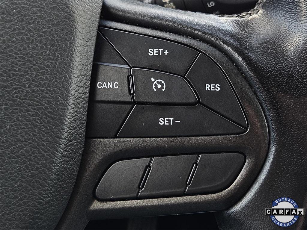 used 2020 Jeep Cherokee car, priced at $18,599