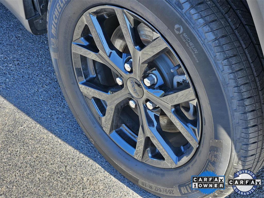 used 2024 Jeep Grand Cherokee L car, priced at $28,999