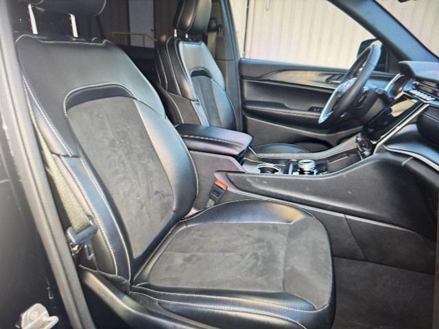 used 2024 Jeep Grand Cherokee L car, priced at $31,990