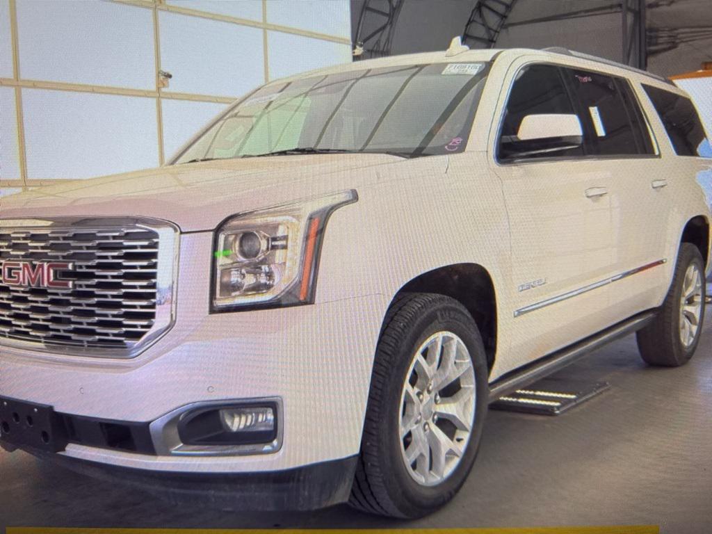 used 2020 GMC Yukon XL car, priced at $29,691