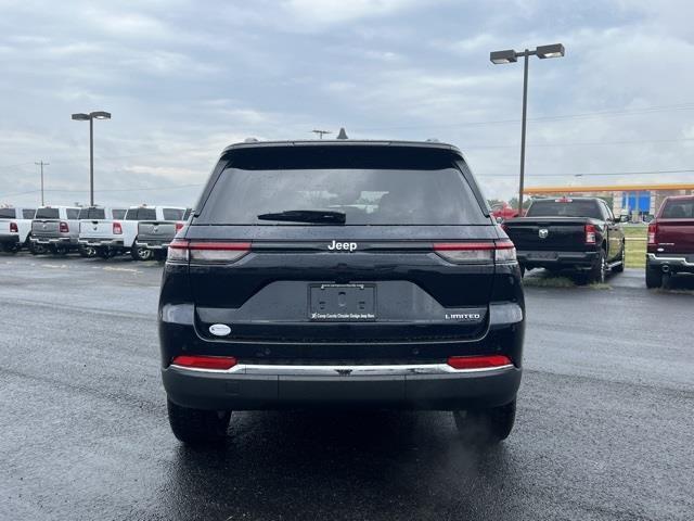 new 2023 Jeep Grand Cherokee car, priced at $41,999