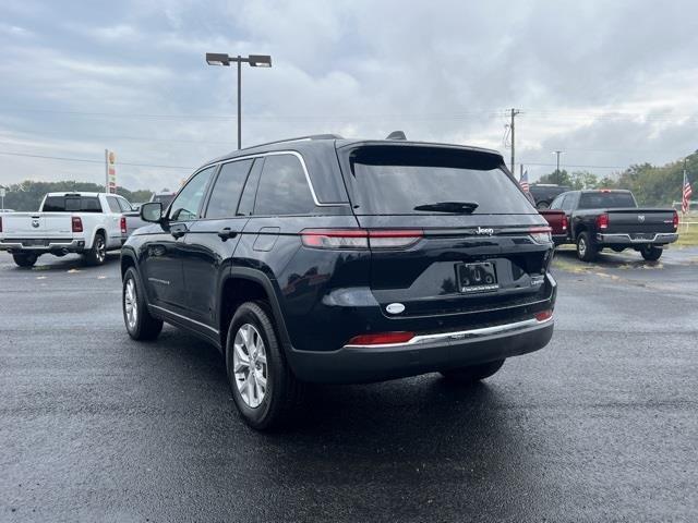 new 2023 Jeep Grand Cherokee car, priced at $41,999