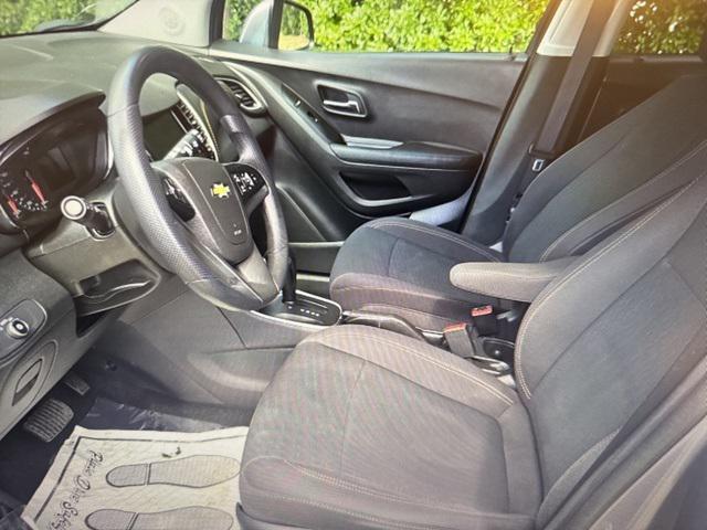 used 2020 Chevrolet Trax car, priced at $12,992