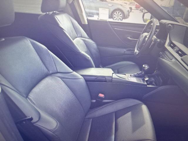 used 2019 Lexus ES 300h car, priced at $28,492