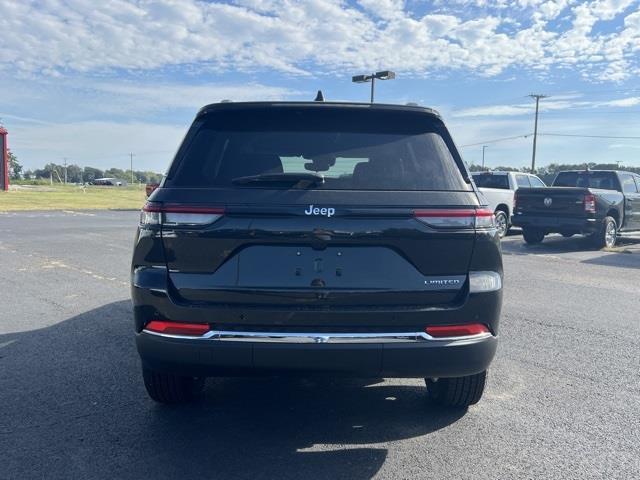 new 2023 Jeep Grand Cherokee car, priced at $37,999