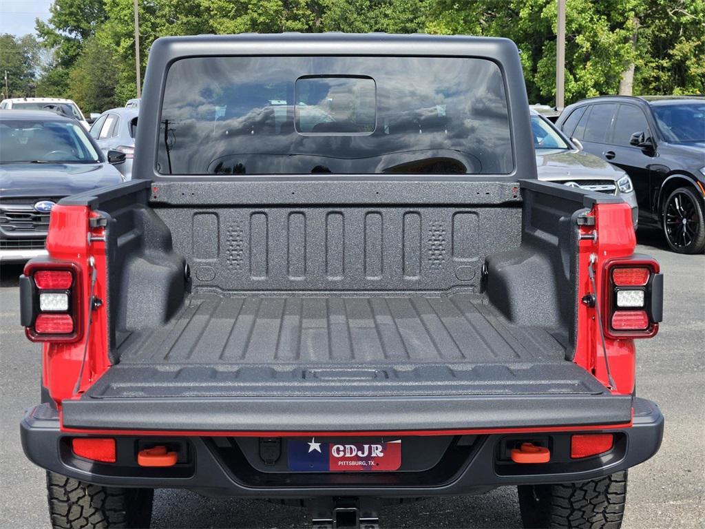 new 2025 Jeep Gladiator car, priced at $51,490