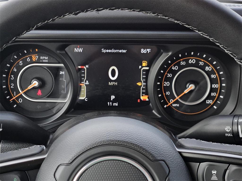 new 2025 Jeep Gladiator car, priced at $51,490
