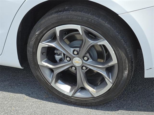 used 2024 Chevrolet Malibu car, priced at $21,691