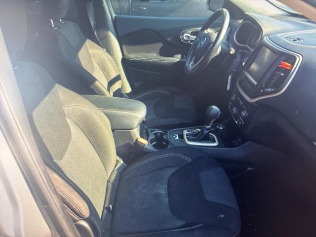 used 2015 Jeep Cherokee car, priced at $12,993