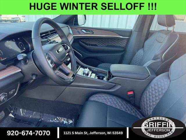 new 2025 Jeep Grand Cherokee car, priced at $58,844