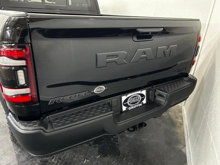 new 2024 Ram 2500 car, priced at $80,092