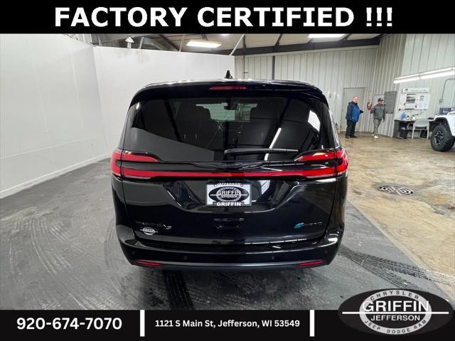 used 2023 Chrysler Pacifica Hybrid car, priced at $39,210