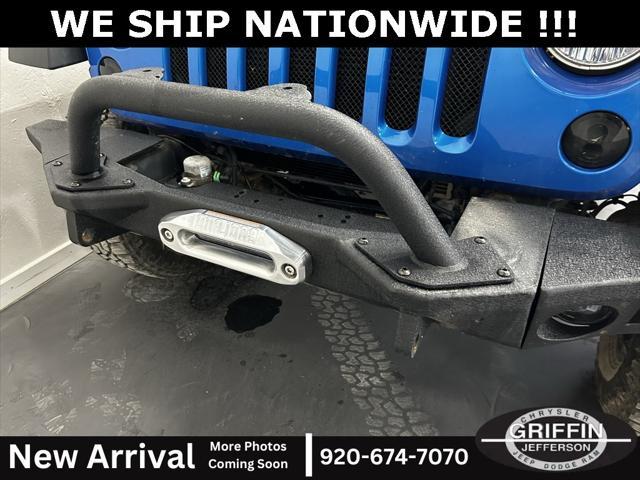 used 2015 Jeep Wrangler Unlimited car, priced at $21,207