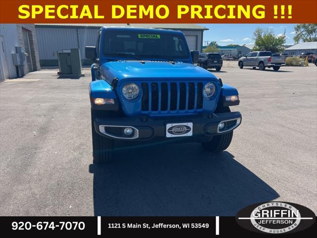 new 2023 Jeep Gladiator car, priced at $41,299