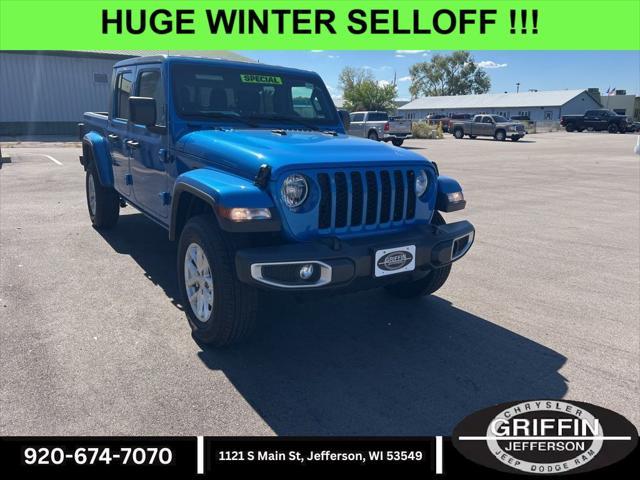 new 2023 Jeep Gladiator car, priced at $39,444