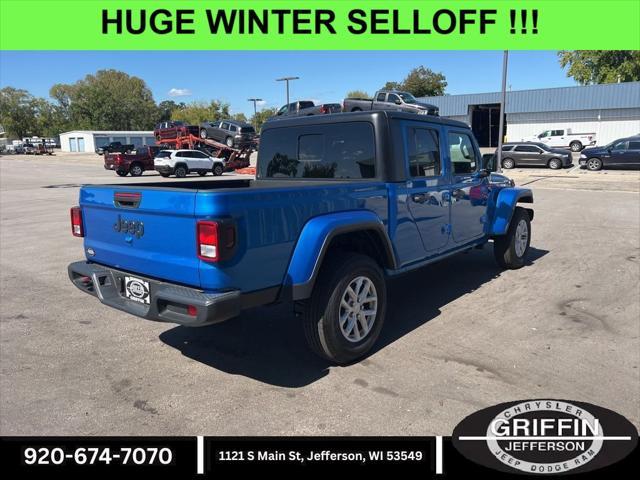 new 2023 Jeep Gladiator car, priced at $39,444