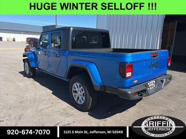 new 2023 Jeep Gladiator car, priced at $39,444