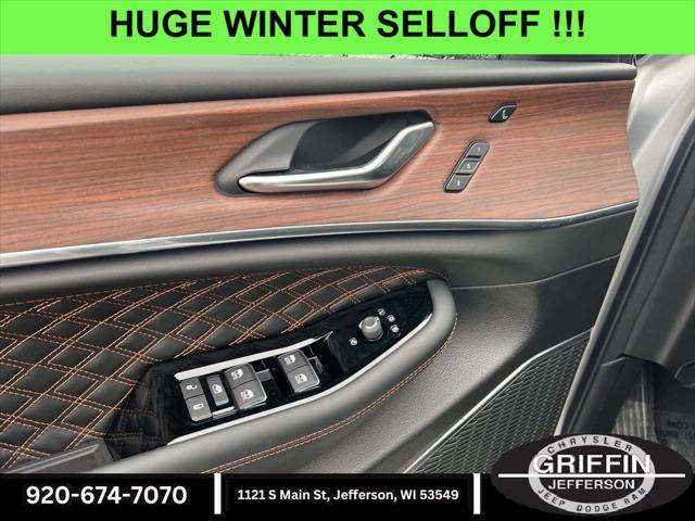 new 2025 Jeep Grand Cherokee L car, priced at $60,944