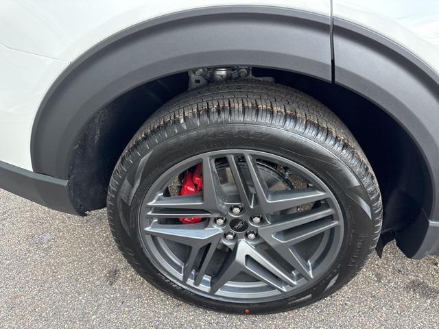 new 2025 Ford Explorer car, priced at $60,069