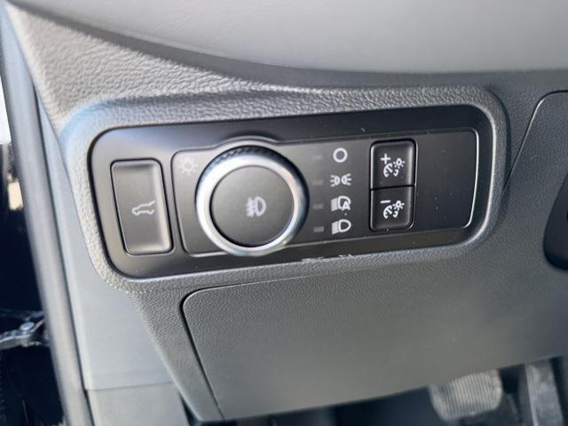 new 2025 Ford Explorer car, priced at $46,713