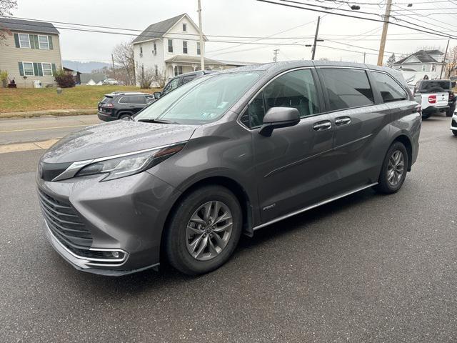 used 2021 Toyota Sienna car, priced at $38,977