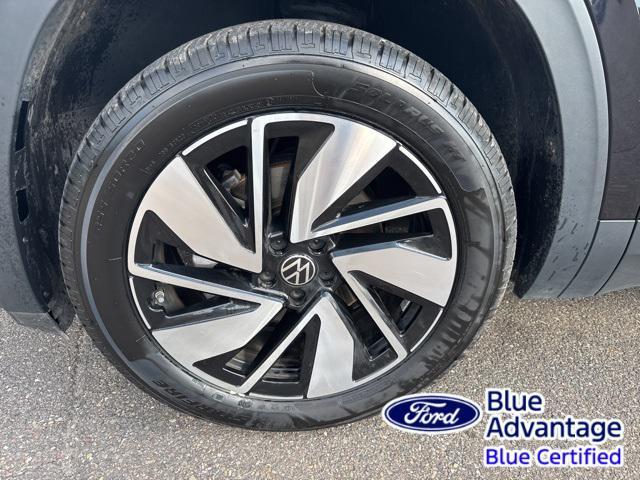 used 2024 Volkswagen Atlas car, priced at $30,600