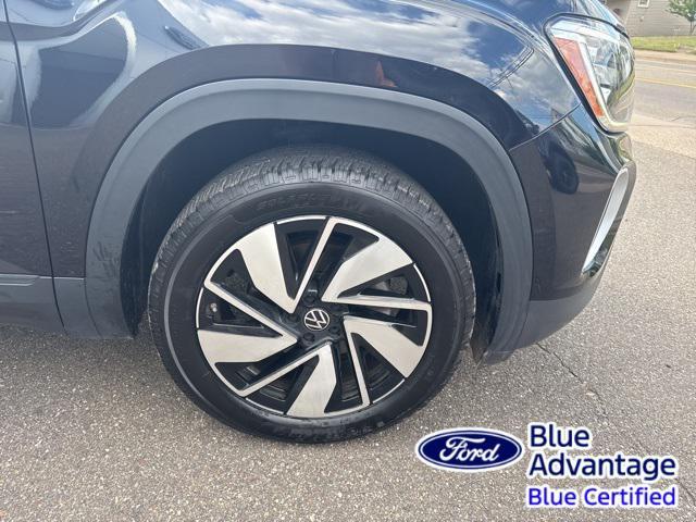 used 2024 Volkswagen Atlas car, priced at $30,600