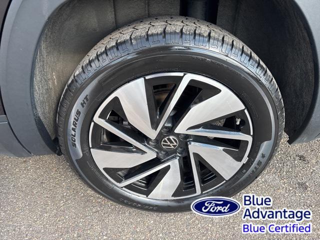 used 2024 Volkswagen Atlas car, priced at $30,600