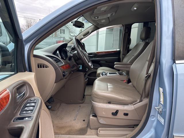 used 2016 Chrysler Town & Country car, priced at $10,029