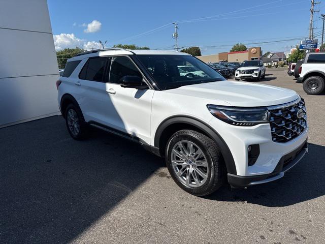 new 2025 Ford Explorer car, priced at $56,320
