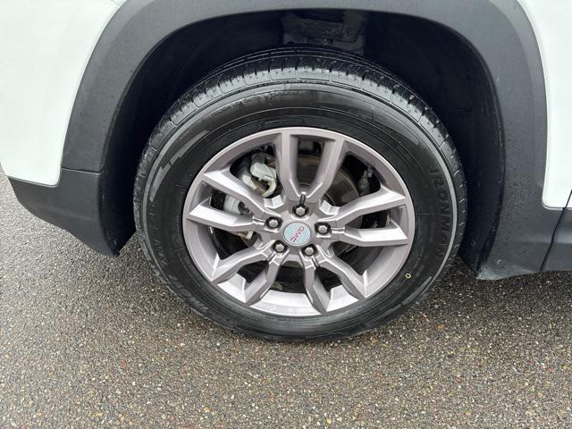 used 2023 GMC Terrain car, priced at $22,705